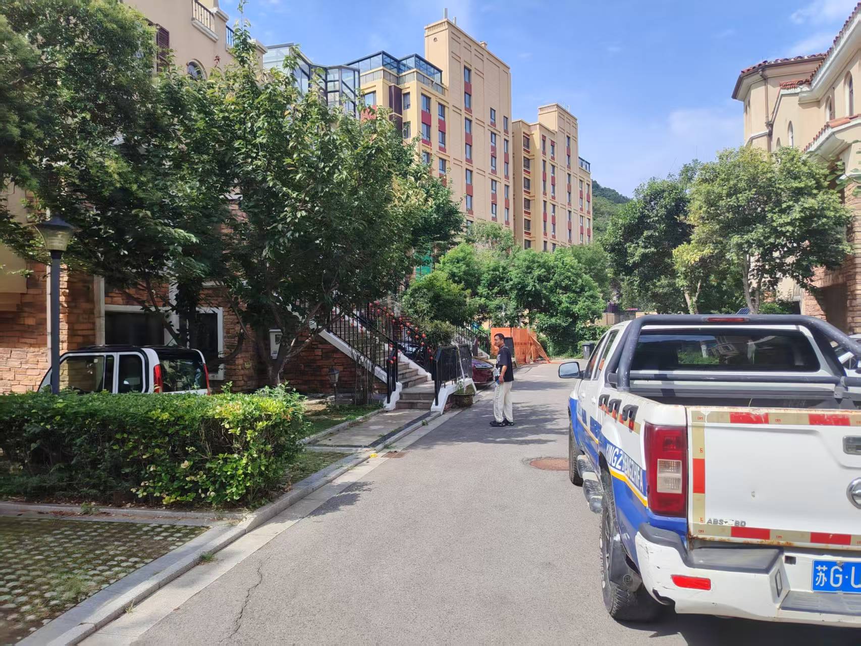 小区违建巡查2.jpg